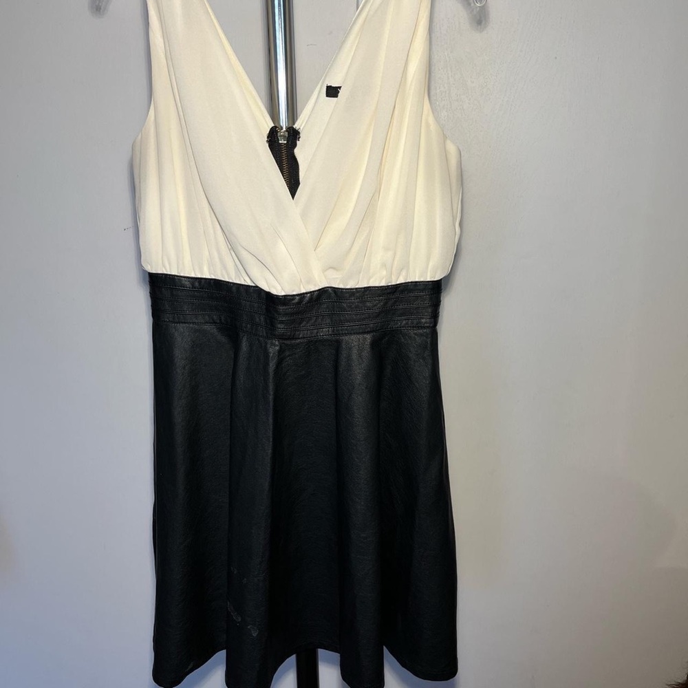 XOXO mini/ midi black and cream dress